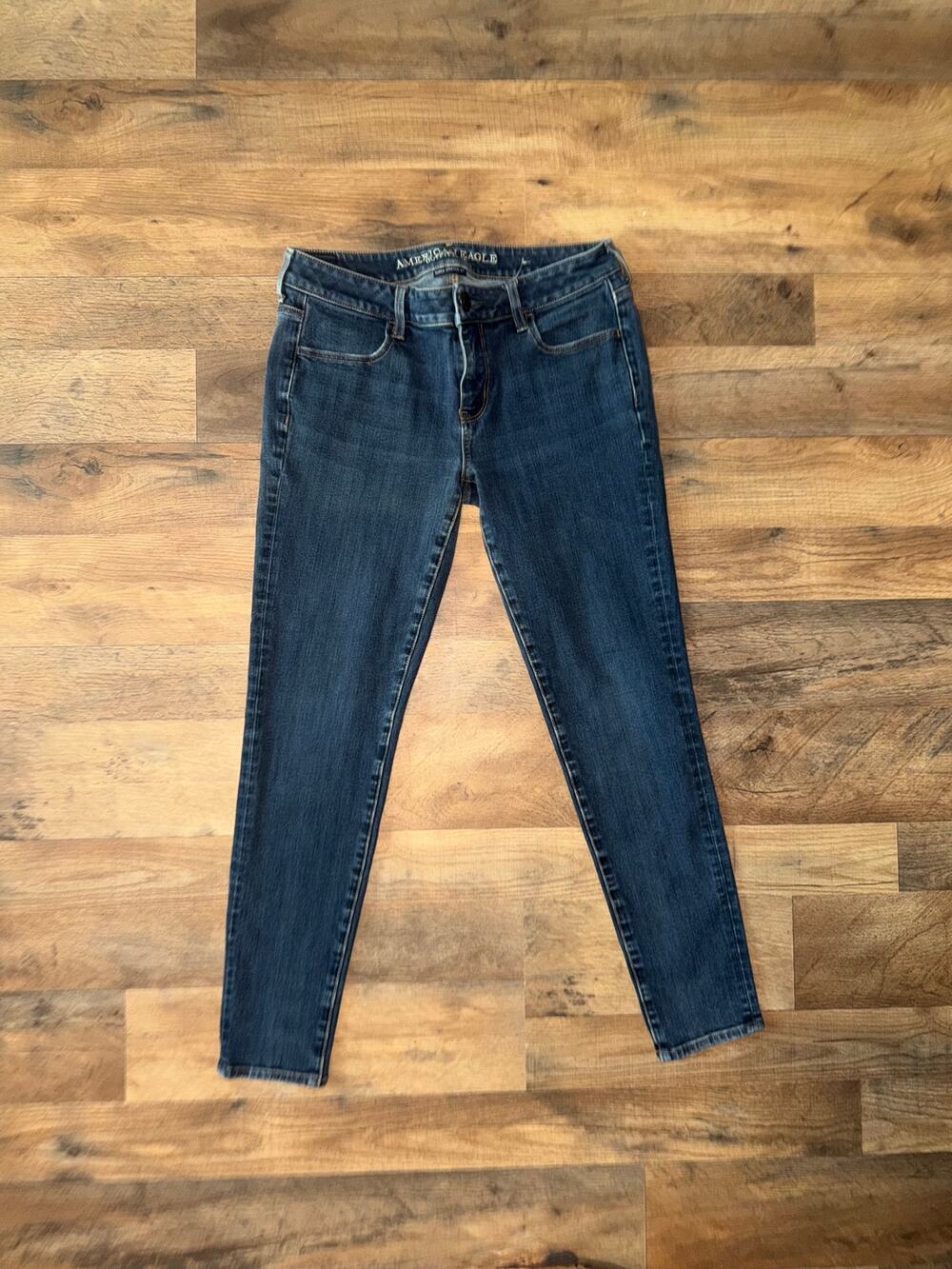 American Eagle women’s super stretch X4 blue jeans jegging